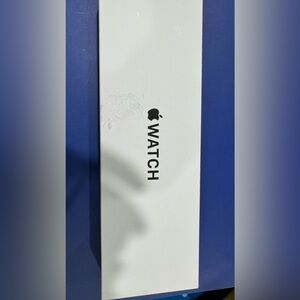 NEW Apple Watch SE (2nd gen) with Cellular